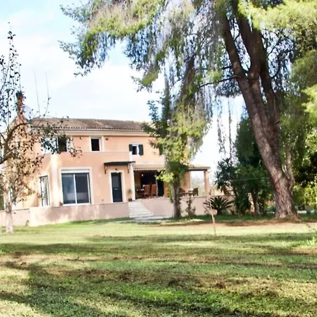 Ktima Loumoumba, Private * גאוביה
